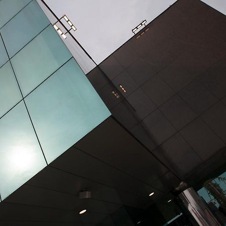 Hotel Cubis 伦达瓦 外观 照片