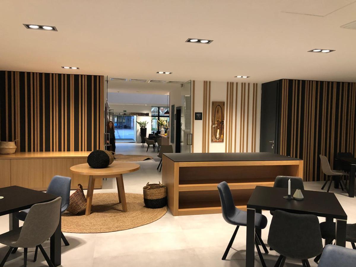 Hotel Cubis 伦达瓦 外观 照片