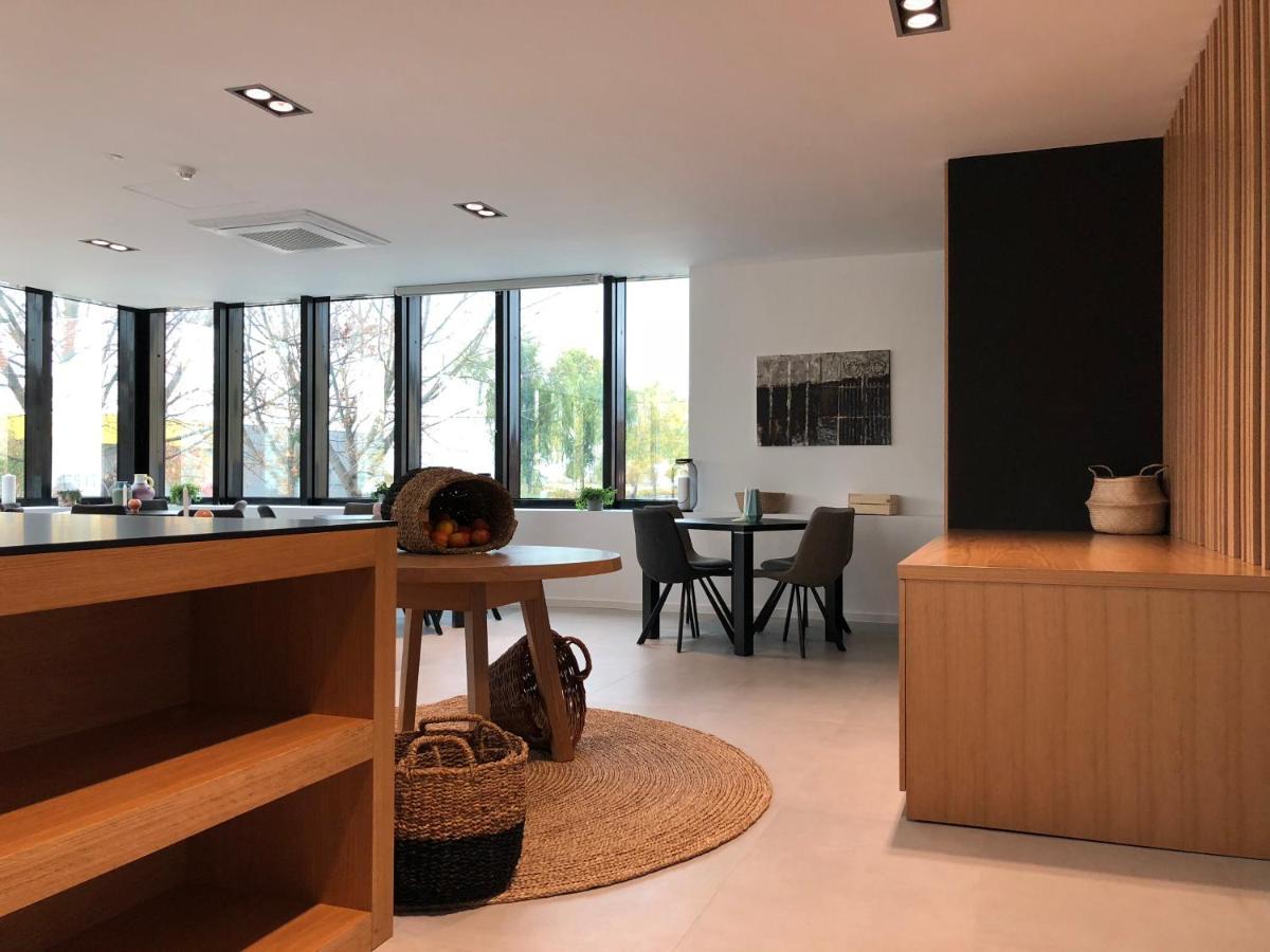 Hotel Cubis 伦达瓦 外观 照片