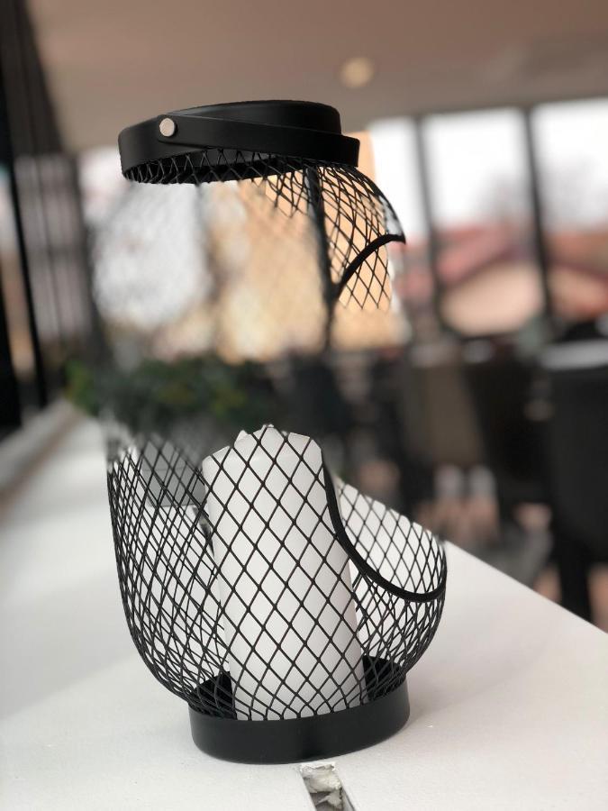 Hotel Cubis 伦达瓦 外观 照片