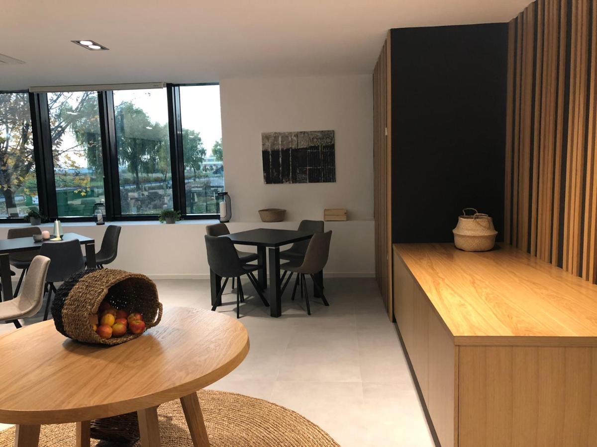 Hotel Cubis 伦达瓦 外观 照片